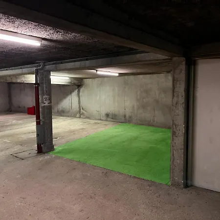 Appartement Grand Duplex Ensoleille, Foret, Balcon, Baignoire *