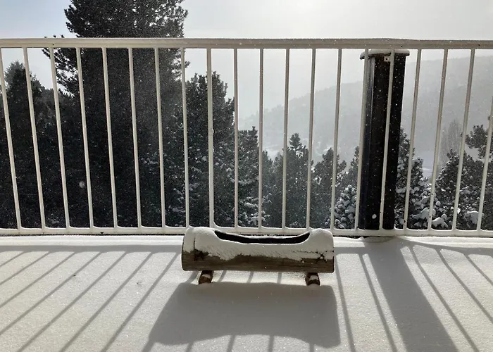 Grand duplex ensoleillé, forêt, balcon, baignoire * Font-Romeu-Odeillo-Via